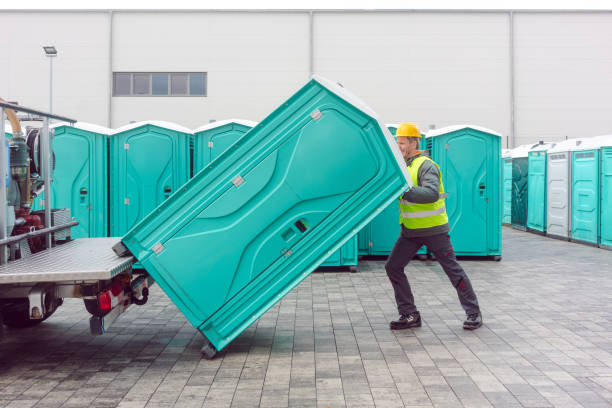Best Portable bathroom rental  in Belleville, MI